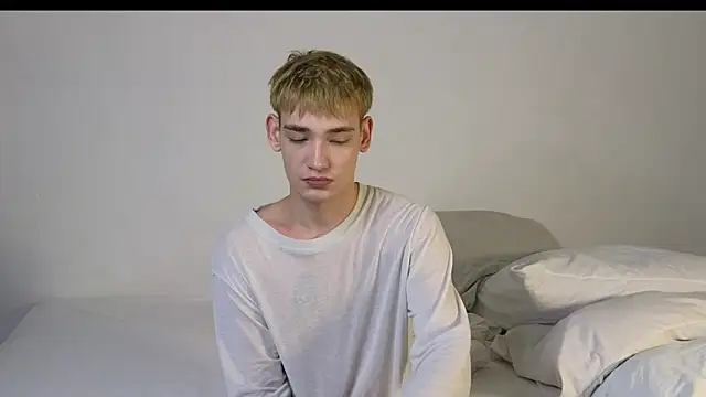 Julian wins online show from February 2026 11:35:01 PM