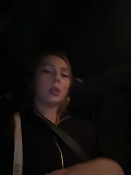 hotamanda01 online show from March 2026 06:28:02 PM