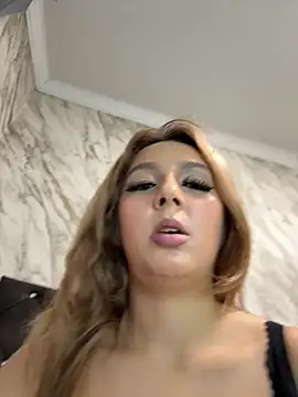 hotamanda01 online show from March 2026 06:09:02 PM