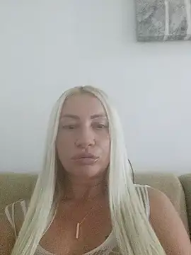 Snapshot of visnjica chatting on September 2025 09:09:01 PM visnjica online show from September 2025 09:09:01 PM
