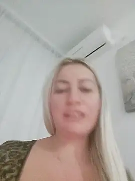 visnjica online show from November 2025 05:46:01 PM