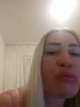 Snapshot of visnjica chatting on March 2025 10:22:02 PM visnjica online show from March 2025 10:22:02 PM