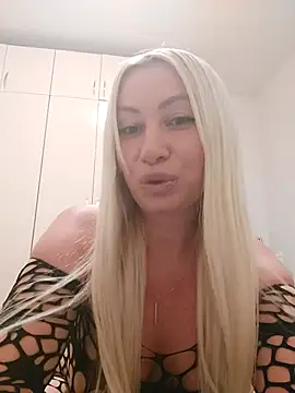 visnjica online show from November 2025 10:25:01 PM