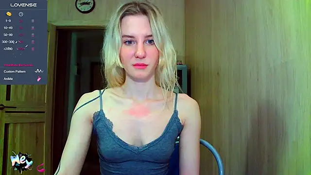 Caramel piegirl online show from September 2025 05:29:01 PM