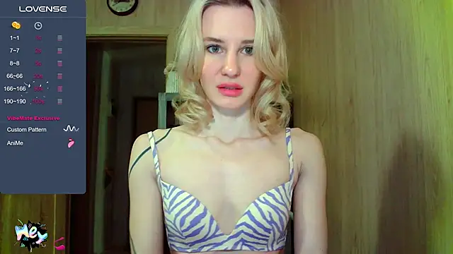 Caramel piegirl online show from February 2025 07:06:02 PM