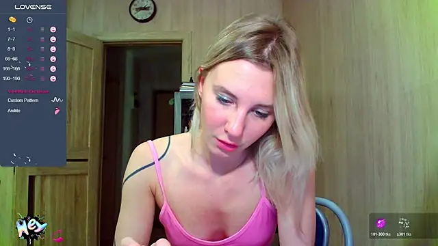 Caramel piegirl online show from November 2025 07:57:01 PM