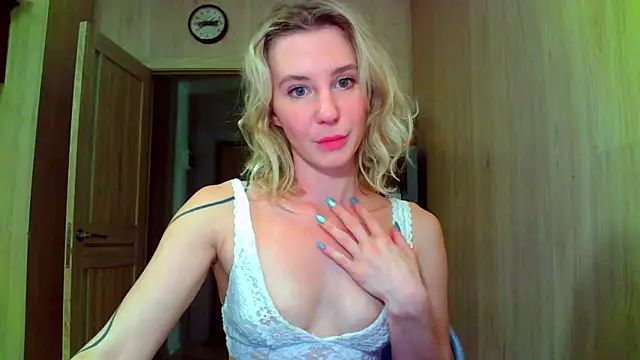 Caramel piegirl online show from July 2026 08:42:02 PM