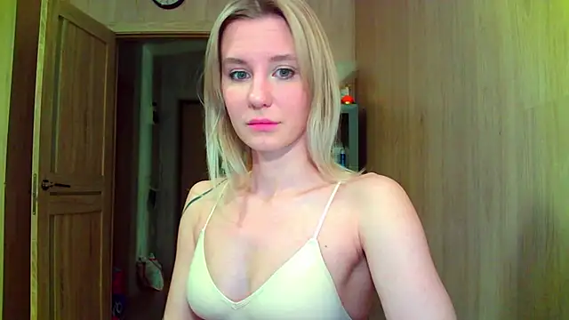 Caramel piegirl online show from June 2026 10:47:01 PM