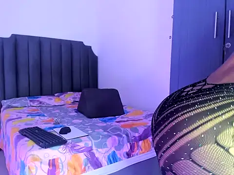 moree Queen online show from November 2025 05:49:02 PM