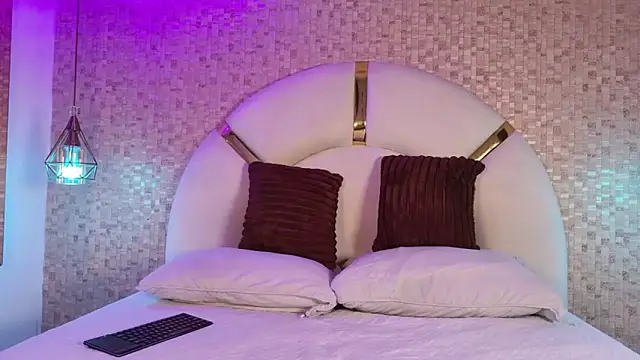 lissa palmer online show from February 2026 03:04:02 AM