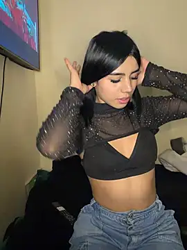 Laura-Khalifa online show from February 2026 06:02:01 AM