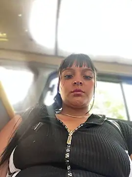 Dulce  Boyd online show from November 2025 01:22:01 PM