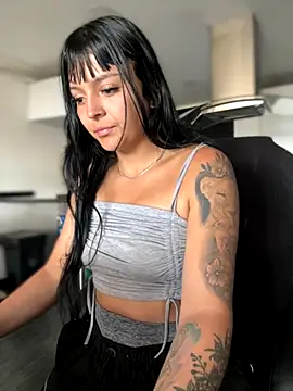 Dulce  Boyd online show from October 2025 01:34:01 PM