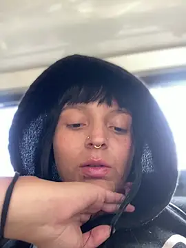 Dulce  Boyd online show from December 2025 01:32:02 PM