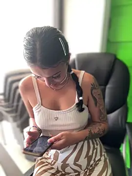 Dulce  Boyd online show from March 2026 02:40:01 PM