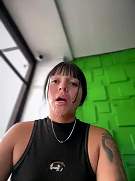 Dulce  Boyd online show from December 2025 01:57:01 PM