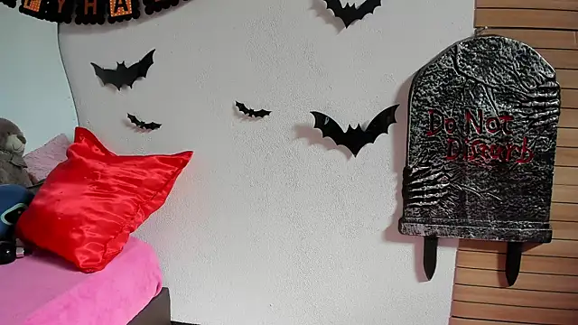 Abbiee 8 online show from October 2025 02:38:01 PM