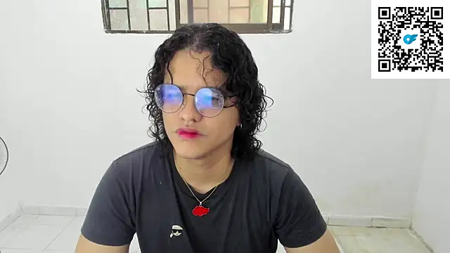 Diane blossom online show from November 2025 06:07:02 PM