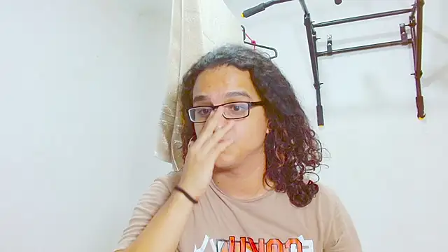 Diane blossom online show from February 2025 12:08:02 AM