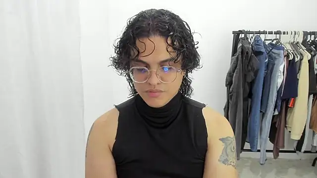 Diane blossom online show from April 2026 11:50:01 PM