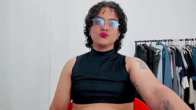 Diane blossom online show from February 2026 12:01:02 AM