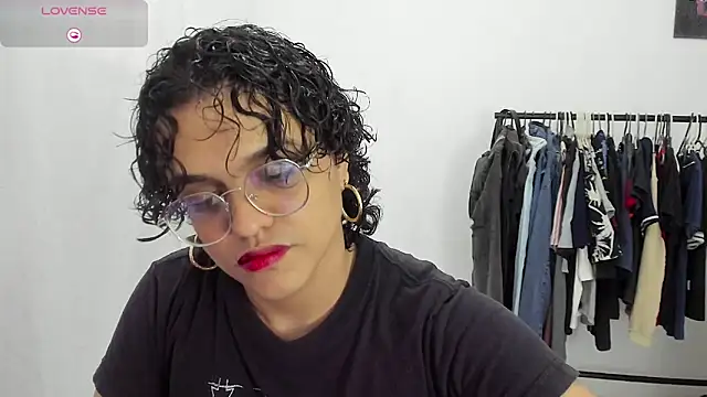 Diane blossom online show from March 2026 07:08:01 PM