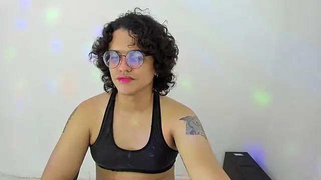 Diane blossom online show from October 2025 06:15:01 PM