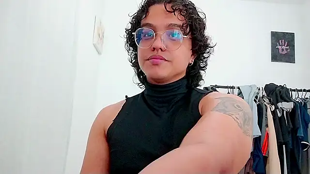 Diane blossom online show from April 2026 10:10:02 PM