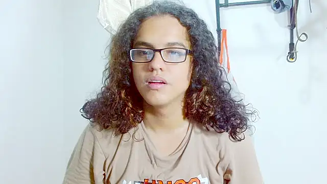 Diane blossom online show from March 2025 06:24:02 PM