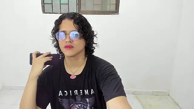 Diane blossom online show from December 2025 05:55:02 PM