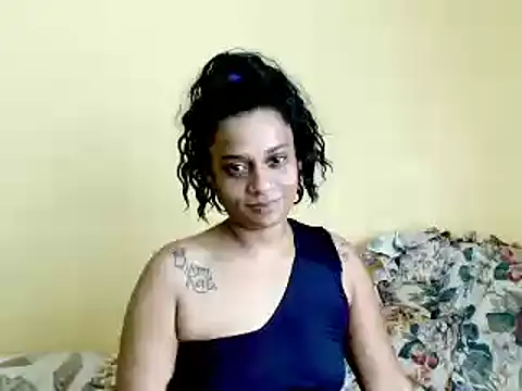 1fiestyalpha online show from November 2025 06:34:01 AM