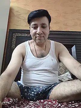 innocentboy1987 online show from June 2026 04:38:02 PM