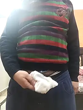 innocentboy1987 online show from November 2025 05:07:01 AM