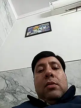 innocentboy1987 online show from February 2025 03:50:02 PM