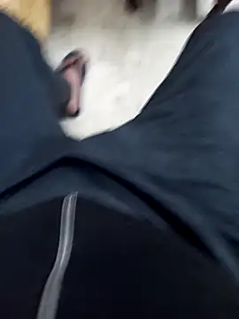 innocentboy1987 online show from February 2025 02:21:01 PM