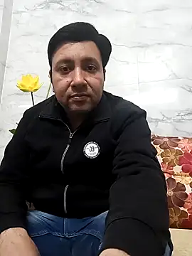 innocentboy1987 online show from March 2025 12:41:02 PM