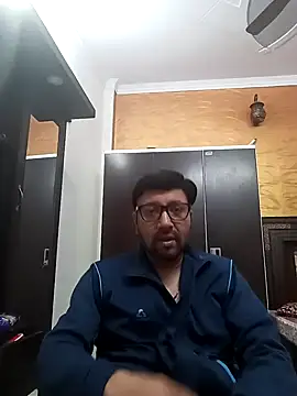 innocentboy1987 online show from February 2025 06:36:02 AM