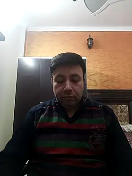 innocentboy1987 online show from December 2025 05:09:02 AM