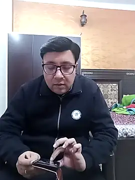 innocentboy1987 online show from March 2025 08:51:02 AM