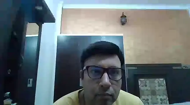 innocentboy1987 online show from March 2025 08:42:01 AM