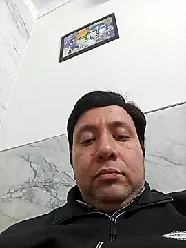 innocentboy1987 online show from February 2025 04:13:02 PM