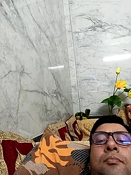 innocentboy1987 online show from March 2025 11:31:02 AM