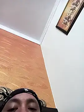 innocentboy1987 online show from February 2025 12:58:02 AM