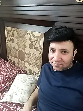 innocentboy1987 online show from April 2026 05:19:02 AM
