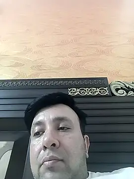 innocentboy1987 online show from April 2026 11:59:02 AM