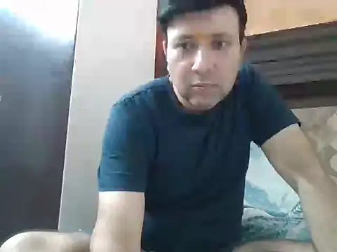innocentboy1987 online show from May 2026 09:29:02 AM