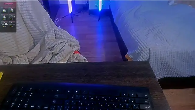 Snapshot of holyharlot chatting on February 2025 11:15:01 AM holyharlot online show from February 2025 11:15:01 AM