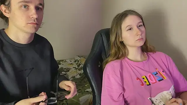 Sabrinaanddaniel online show from November 2025 09:19:01 PM