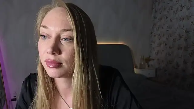 Engel 13 online show from October 2025 05:57:02 PM