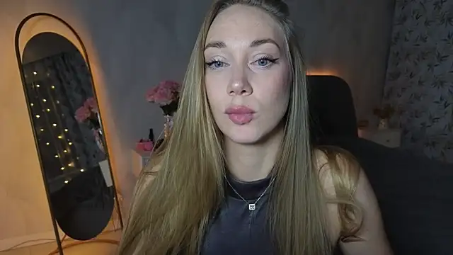 Engel 13 online show from December 2025 02:38:01 PM